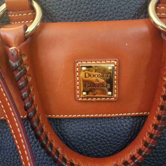 Donney and Bourke Aubrey satchel - Picture 2 of 8